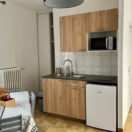 Studio Independant Dans Maison Individuelle Nancy Ngoại thất bức ảnh